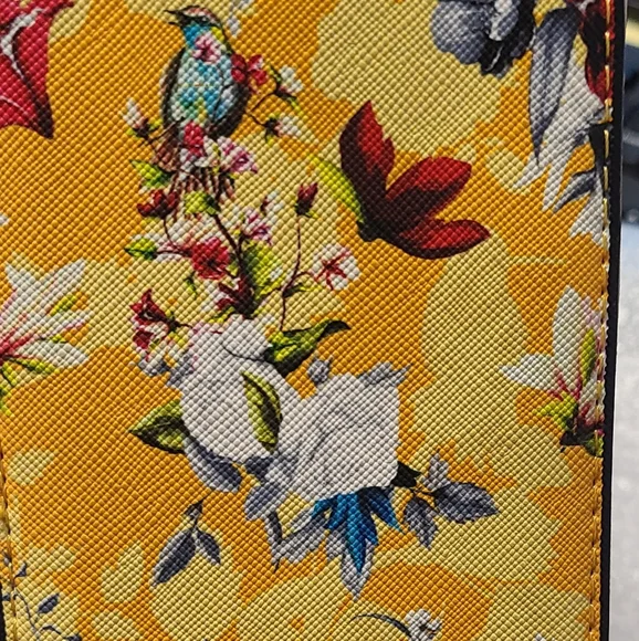 Steve Madden Floral Dome Crossbody Bag - Picture 8 of 8